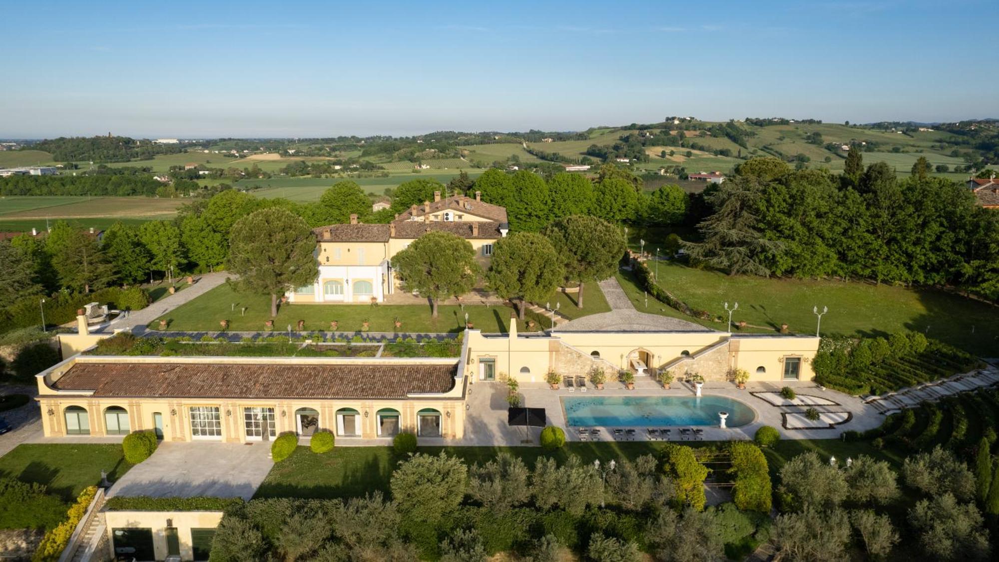 Tenuta Bagni De' Consoli 12, Emma Villas 贝尔蒂诺罗 外观 照片